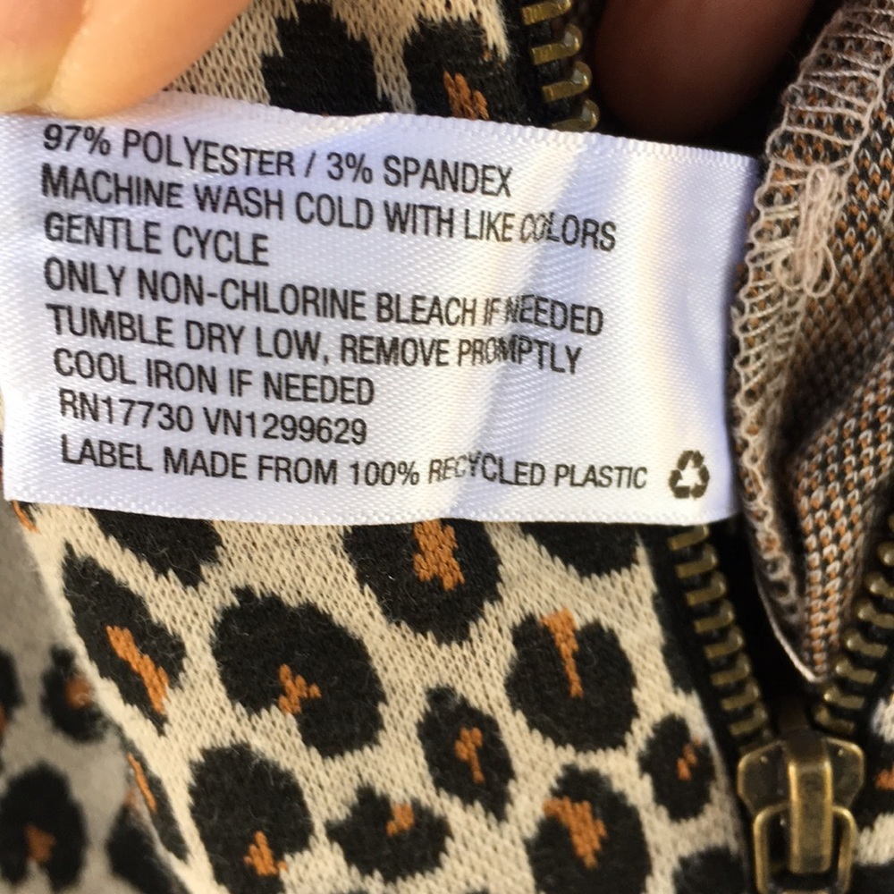 wild fable Leopard-Print Short-Sleeve Jumpsuit in Black & Cream - Picture 8 of 10